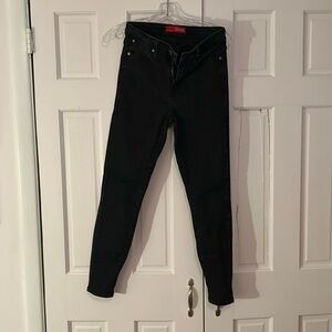 GUESS women’s black jeans Size 27RG